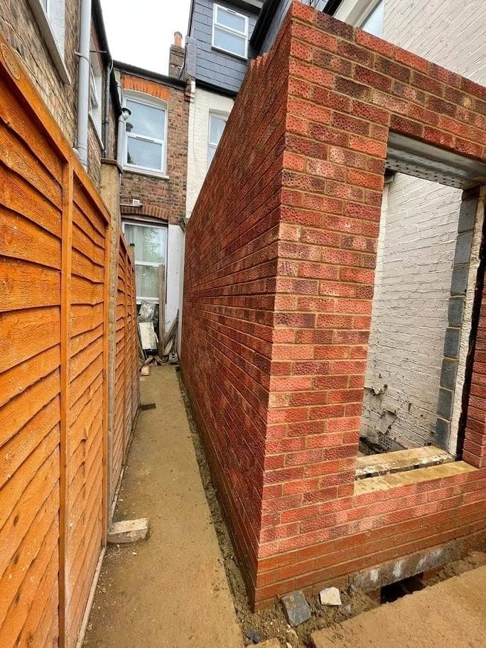 Brick Layering extension - Turnpike lane — image 1