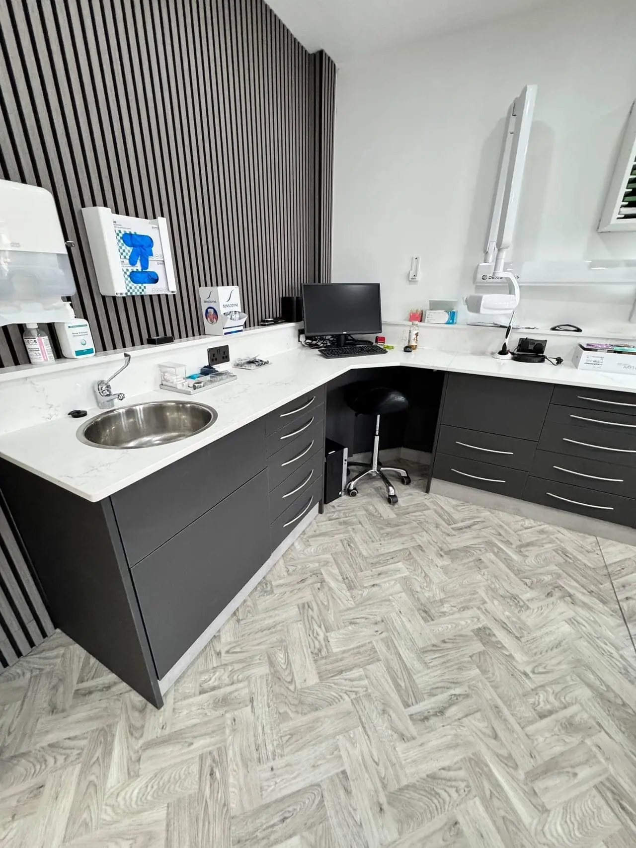 2# New River Dental - surgery room renovations — image 1